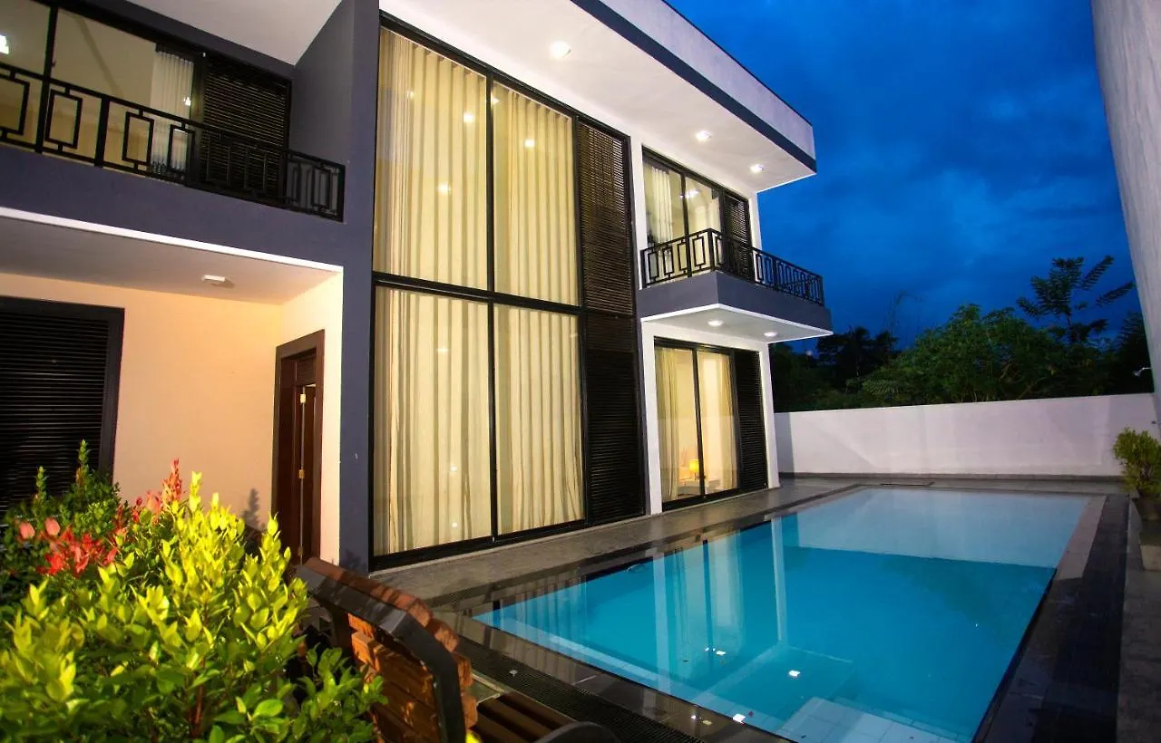 Royal Mansions Luxury Villa Sirimalwatta 0*,