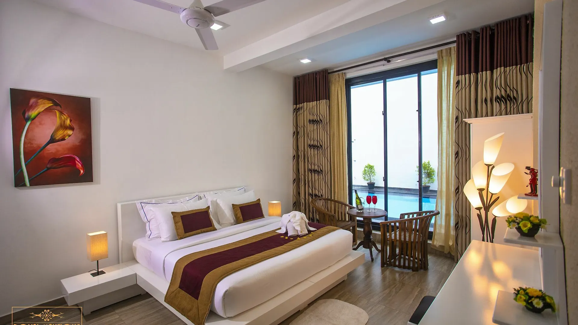 Royal Mansions Luxury Villa Sirimalwatta