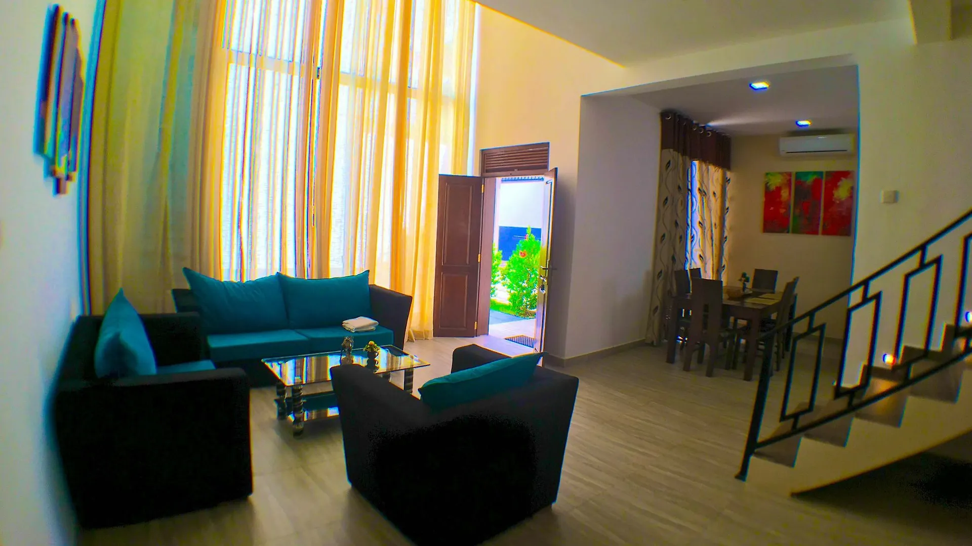 Royal Mansions Luxury Villa Sirimalwatta